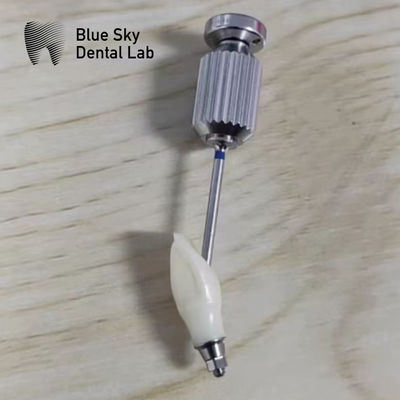comprar Abutment de zircônio moído branco para restauração de dentes únicos ou múltiplos online manufacture